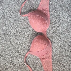 Victoria's Secret Dream Angels Push-up Bra 34d